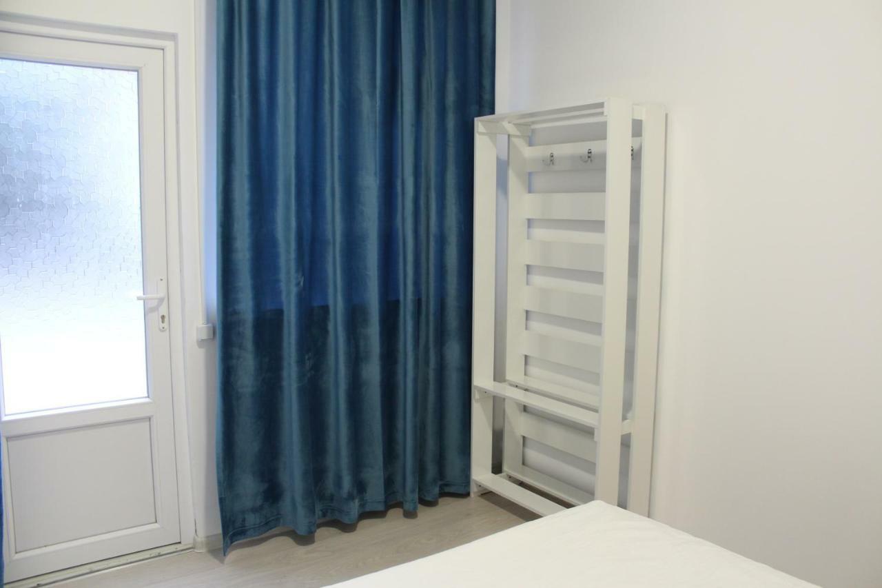Park Hostel אוש מראה חיצוני תמונה