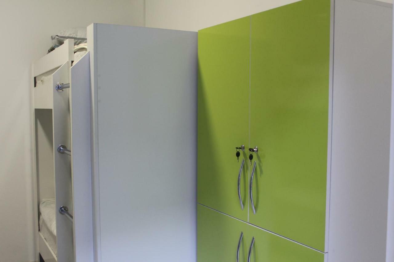 Park Hostel אוש מראה חיצוני תמונה