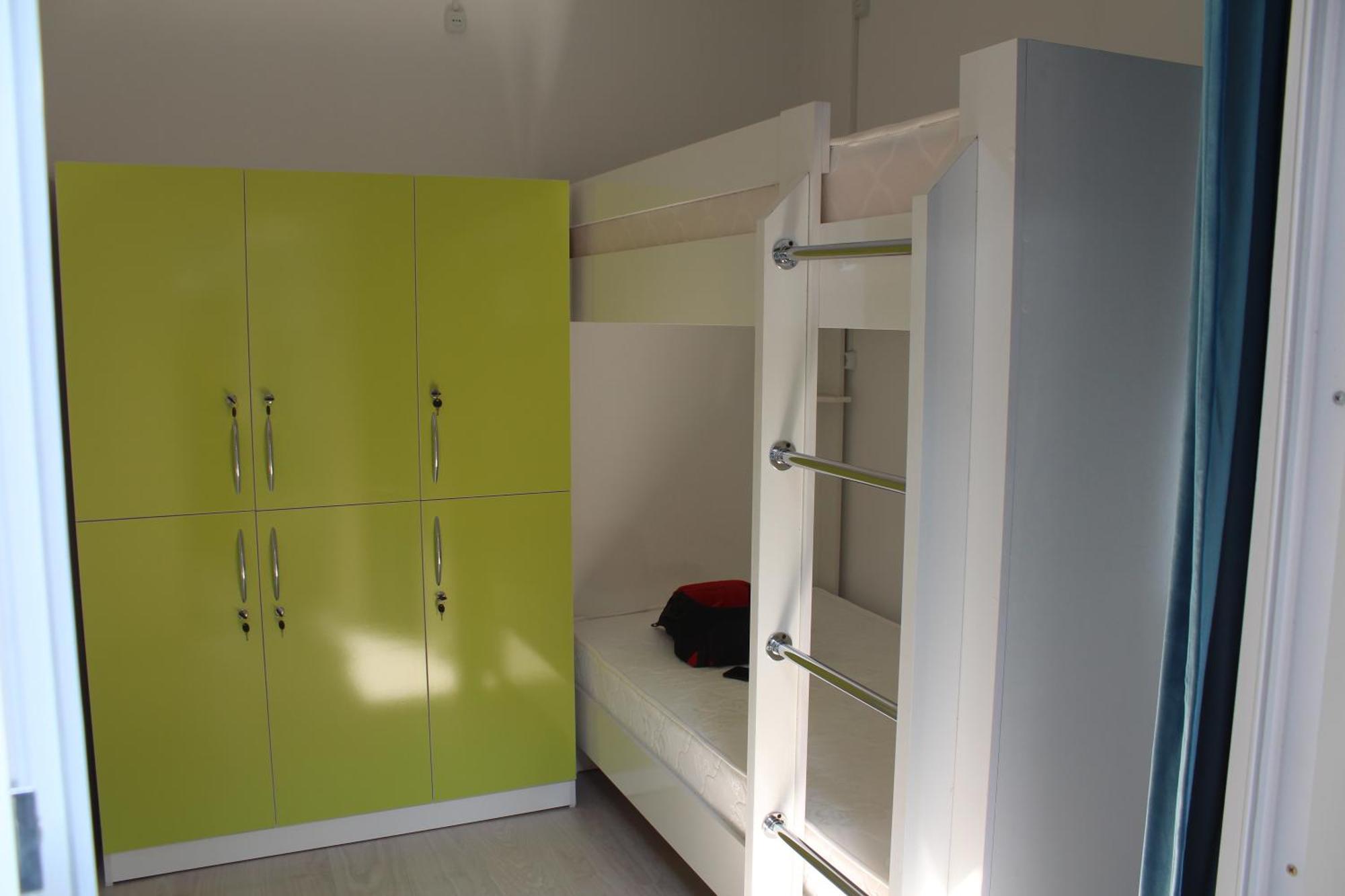 Park Hostel אוש מראה חיצוני תמונה