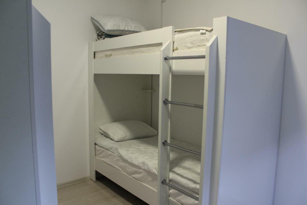 Park Hostel אוש מראה חיצוני תמונה